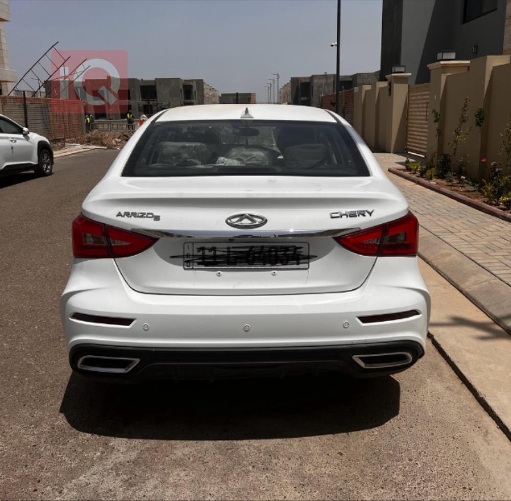 Chery Arrizo 5
